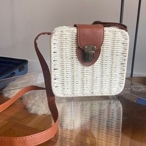 Woven crossbody bag